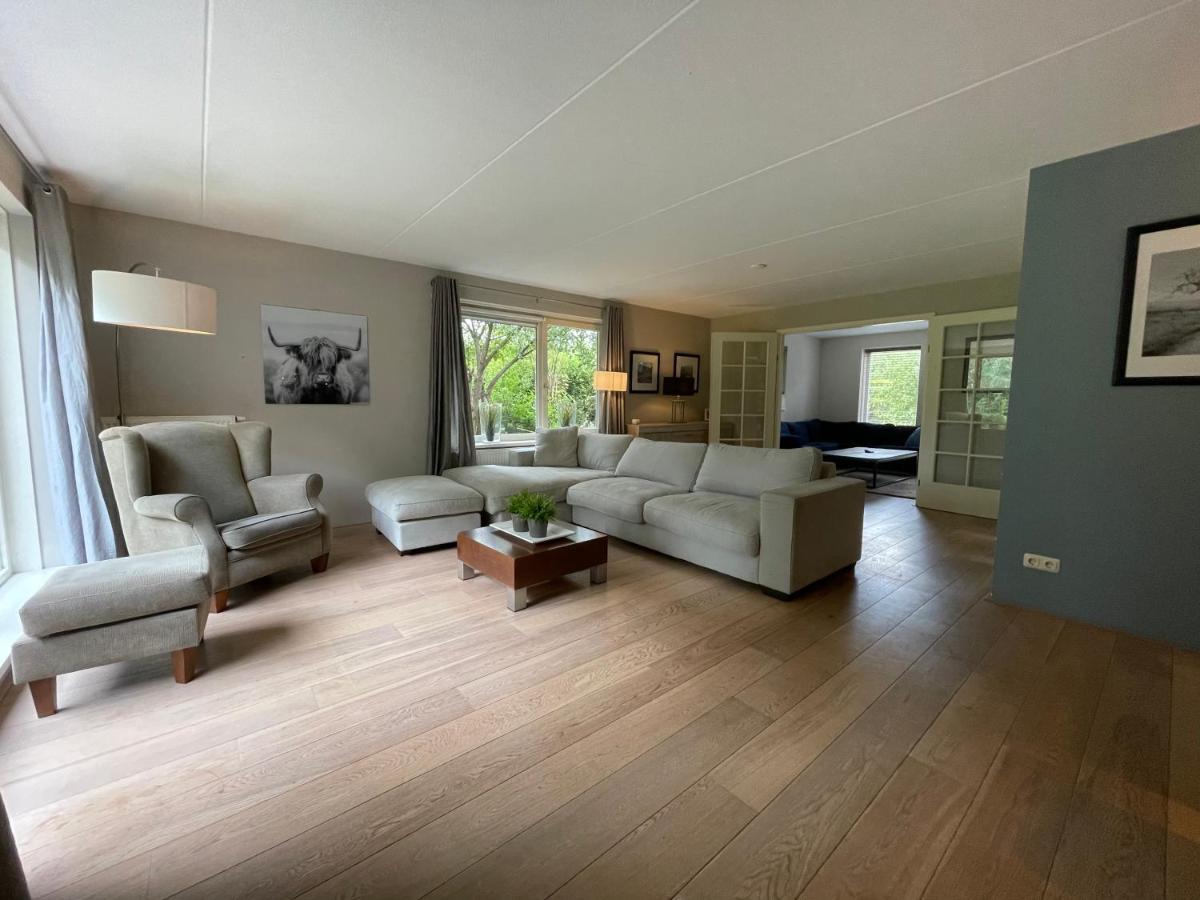 Villa Calma Rust Ruimte Luxe Inclusief Private Jacuzzi Zeewolde Bagian luar foto