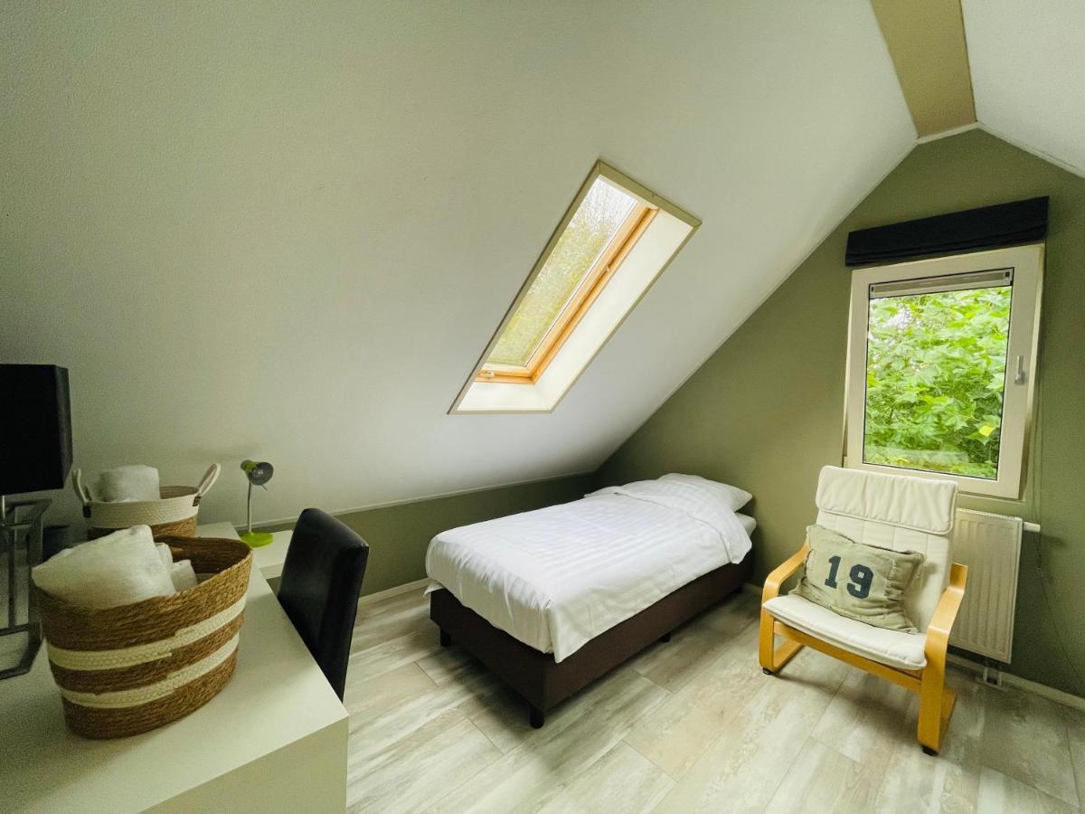 Villa Calma Rust Ruimte Luxe Inclusief Private Jacuzzi Zeewolde Bagian luar foto